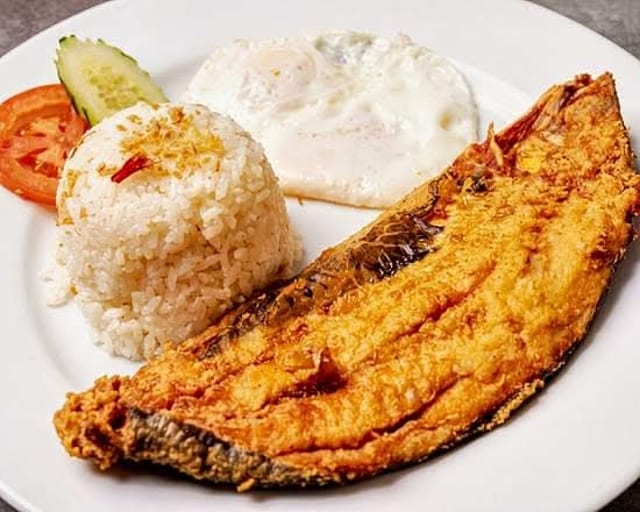 Bangusilog.