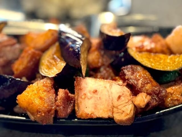 Pork Binagoongan Tray.